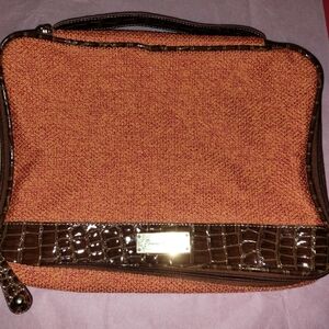Samantha Brown Carry On Luggage